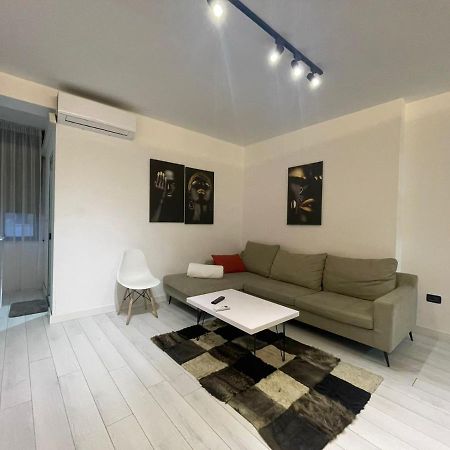 Your Apartment Tirana City Centre Buitenkant foto