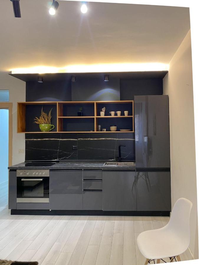Your Apartment Tirana City Centre Buitenkant foto